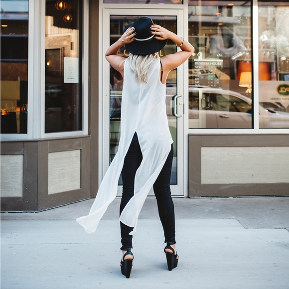 Pink Stitch White Drape Too - Picture 2 of 5